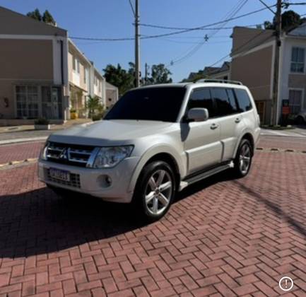 MITSUBISHI PAJERO FULL 3.2 HPE 4X4 16V TURBO INTERCOOLER DIESEL 4P AUTOMÁTICO MITSUBISHI PAJERO FULL 3.2 HPE 4X4 16V TURBO INTERCOOLER DIESEL 4P AUTOMÁTICO